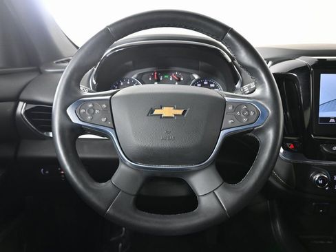 Used 2023 Chevrolet Traverse LT image 35