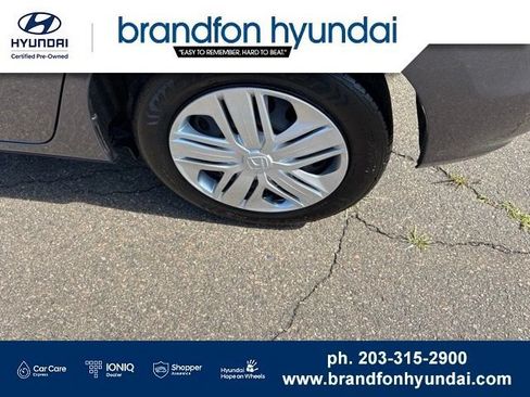 Used 2020 Honda Fit LX image 32