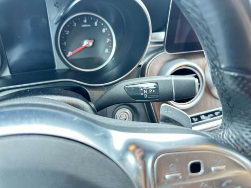 Used 2022 Mercedes-Benz GLC 300 image 23