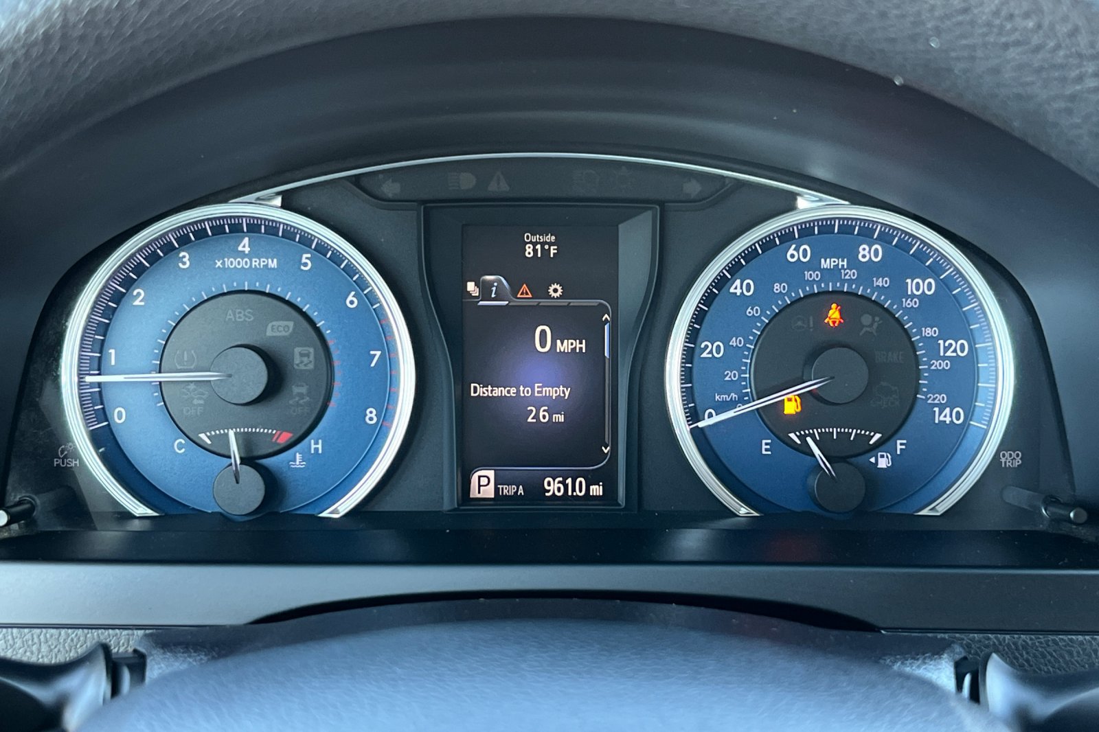 Used 2016 Toyota Camry LE FWD image 22