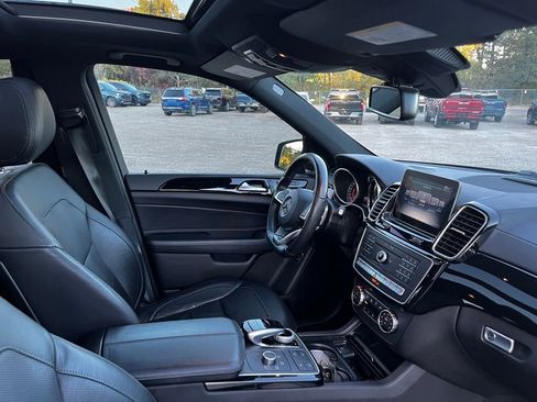 Used 2019 Mercedes-Benz GLE 43 AMG 4MATIC image 26