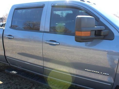 Used 2015 Chevrolet Silverado 2500 LT image 7