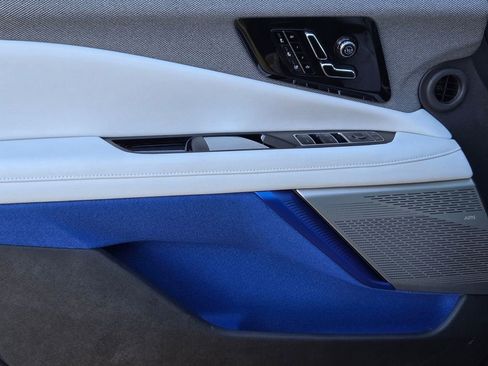 New 2026 Cadillac Optiq Sport 2 image 25