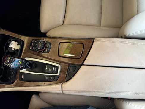 Used 2013 BMW 550i Sedan image 14