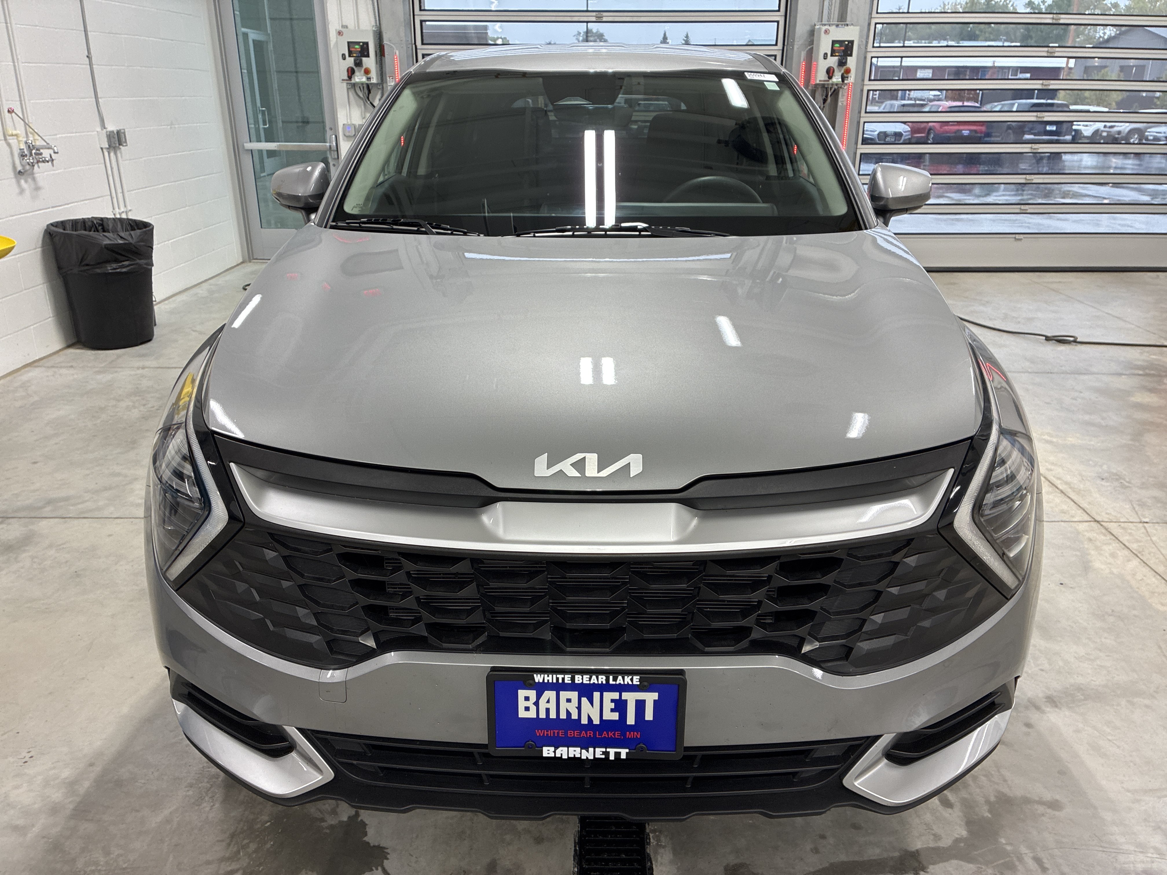 Certified 2025 Kia Sportage LX AWD/4WD image 6