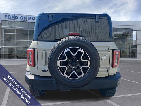 Used 2025 Ford Bronco Outer Banks image 5