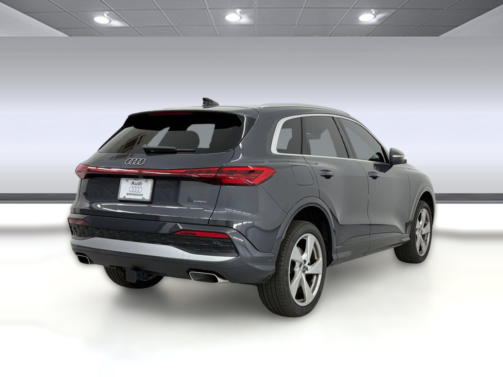 Certified 2025 Audi Q5 Premium AWD/4WD image 9