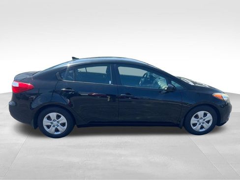 Used 2016 Kia Forte LX FWD image 6