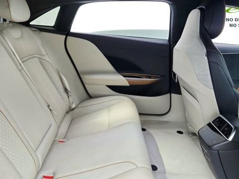 Used 2025 Lucid Air Grand Touring AWD/4WD image 24