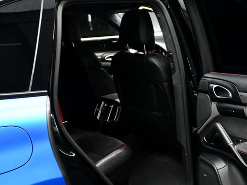 Used 2017 Porsche Cayenne GTS image 40