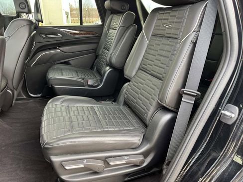 Certified 2023 Cadillac Escalade Sport Platinum image 20