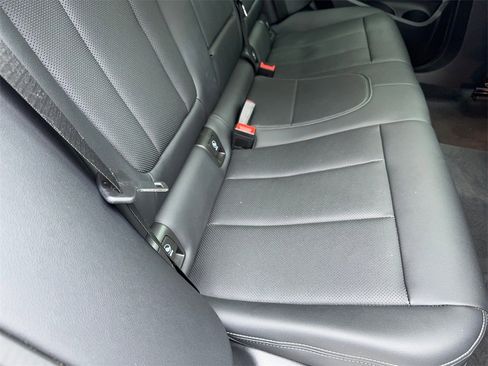 Used 2024 BMW X4 xDrive30i image 52