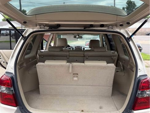 Used 2007 Toyota Highlander Sport image 14