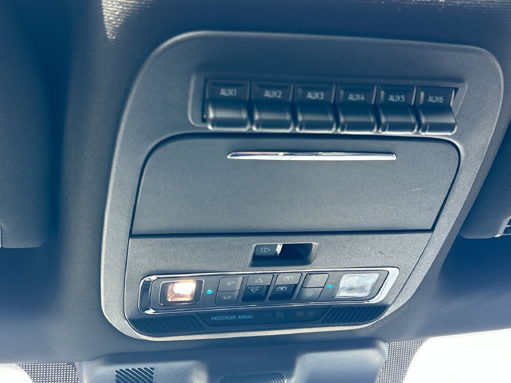 Used 2025 Ford F150 Raptor AWD/4WD image 14