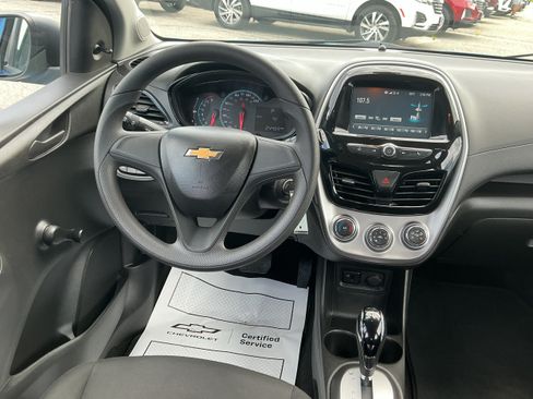 Certified 2018 Chevrolet Spark LS FWD image 9