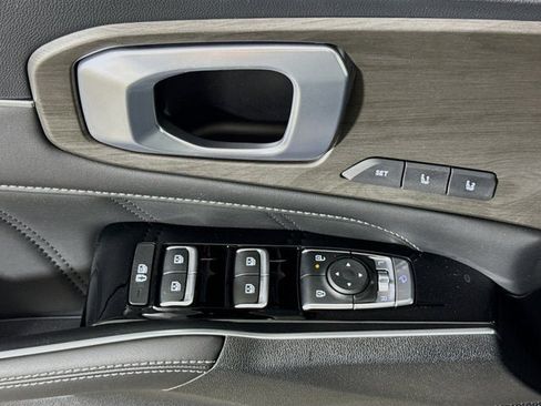 New 2026 Kia Sorento SX Prestige AWD/4WD image 18