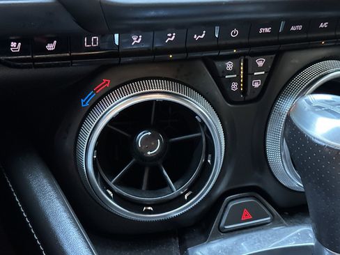 Used 2017 Chevrolet Camaro SS RWD image 28