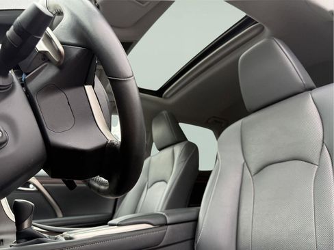 Certified 2022 Lexus RX 350 AWD w/ Premium Package image 11