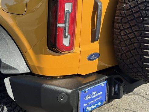 Certified 2022 Ford Bronco Wildtrak image 28