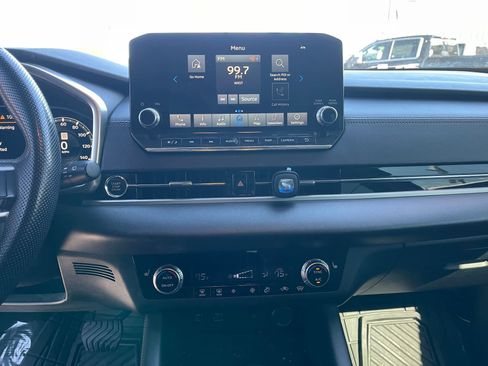 Used 2022 Mitsubishi Outlander SEL Black Edition image 17