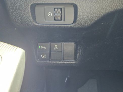 Used 2022 Honda Civic Touring image 39
