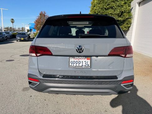 Used 2024 Volkswagen Taos SE image 5