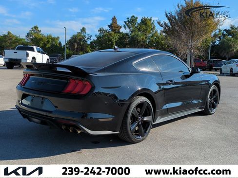 Used 2022 Ford Mustang GT w/ Black Accent Package image 5