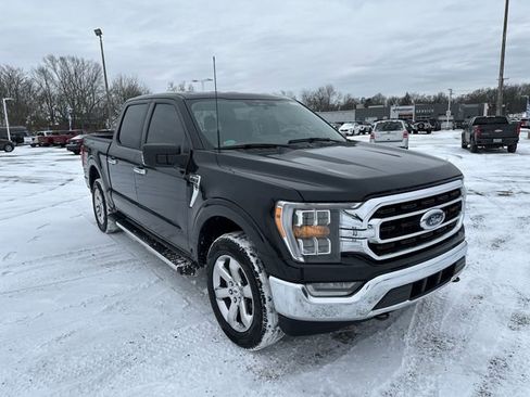 Used 2022 Ford F150 XLT w/ Equipment Group 302A High image 11