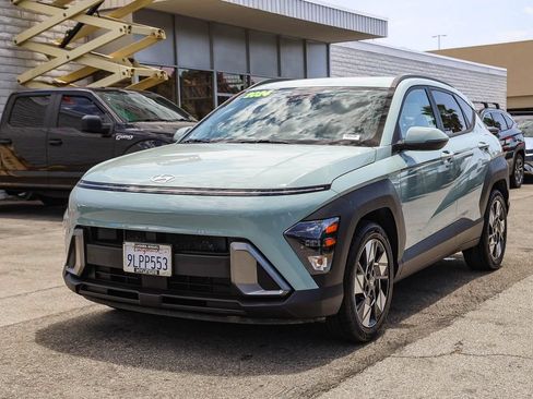 Used 2024 Hyundai Kona SEL FWD image 3