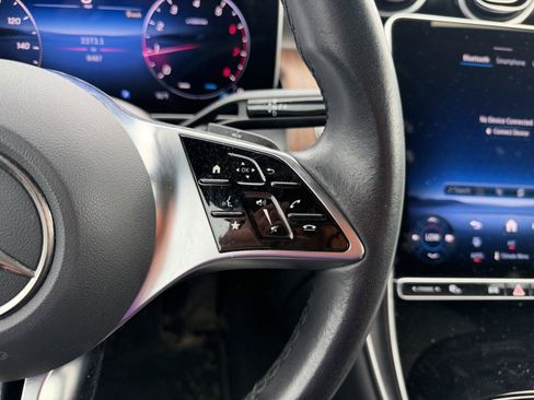Certified 2025 Mercedes-Benz GLC 300 4MATIC image 12