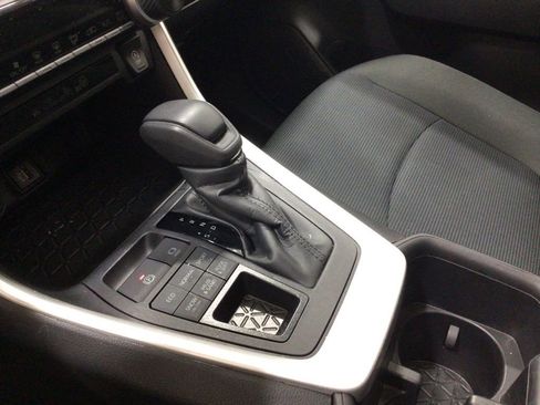 Used 2024 Toyota RAV4 LE image 15