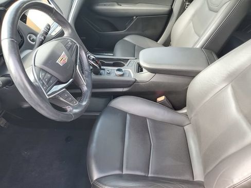 Certified 2022 Cadillac XT5 Premium Luxury w/ LPO, Floor Liner Package AWD/4WD image 26