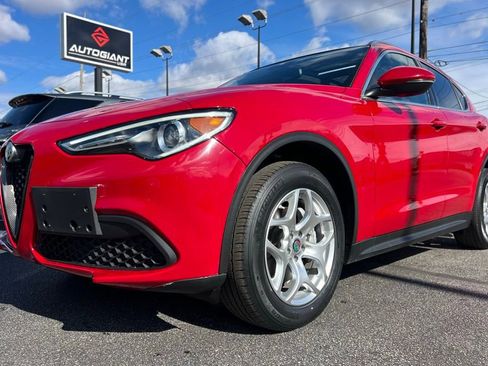 Used 2020 Alfa Romeo Stelvio Sport w/ Cold Weather Package image 14