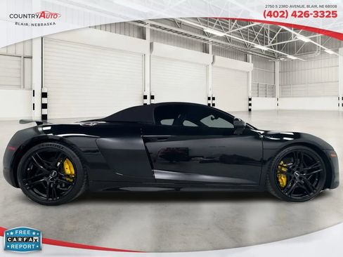 Used 2017 Audi R8 V10 image 6