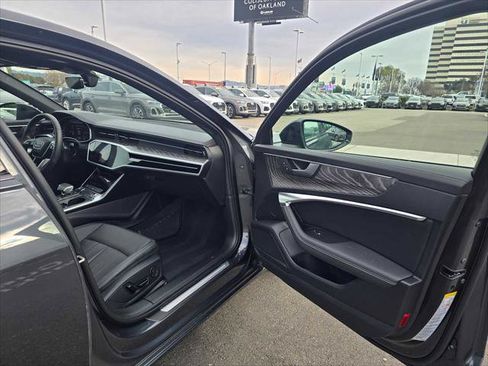 Used 2025 Audi A6 Premium Plus w/ Premium Plus Package AWD/4WD image 12