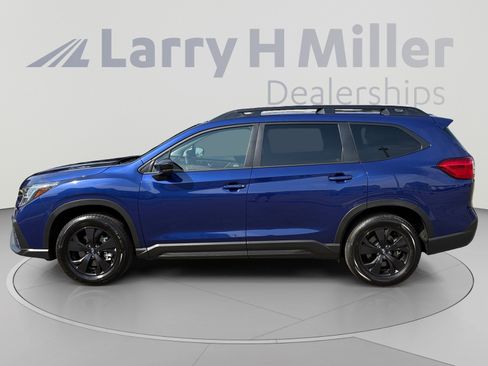 Certified 2026 Subaru Ascent Premium AWD/4WD image 2