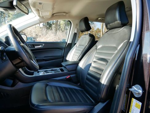 Certified 2024 Ford Edge SEL image 14