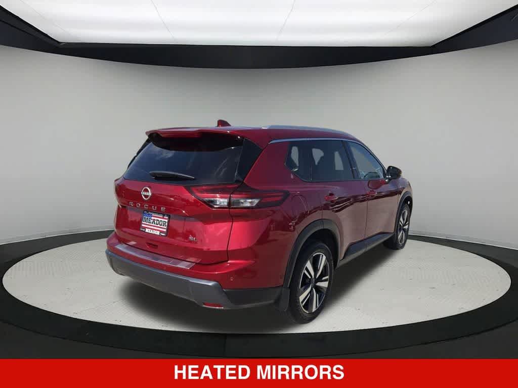 Used 2025 Nissan Rogue SL w/ SL Premium Package FWD image 6