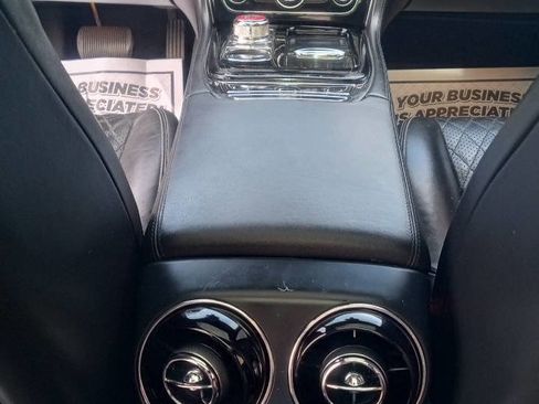 Used 2017 Jaguar XJ L Portfolio image 14