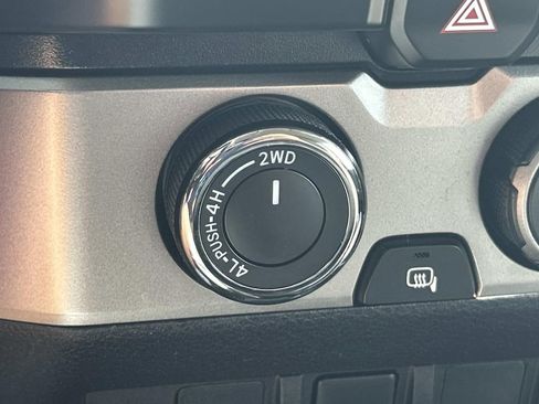 Used 2023 Toyota Tacoma SR image 23