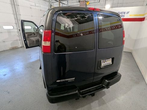 Used 2013 Chevrolet Express 3500 LS w/ Power Package image 9