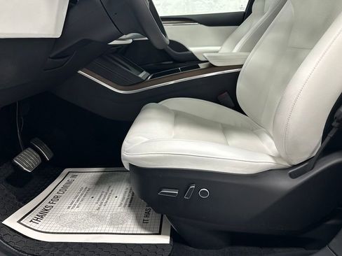 Used 2022 Tesla Model X AWD/4WD image 12