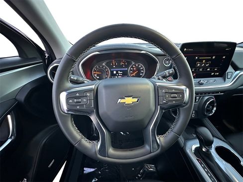 New 2025 Chevrolet Blazer LT w/ Sound & Technology Package image 12