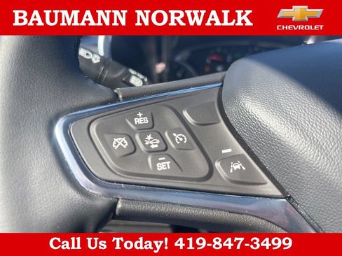 Used 2024 Chevrolet Equinox LT w/ LPO, Floor Liner Package FWD image 24