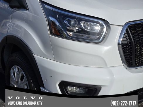 Used 2023 Ford Transit 350 XLT image 7