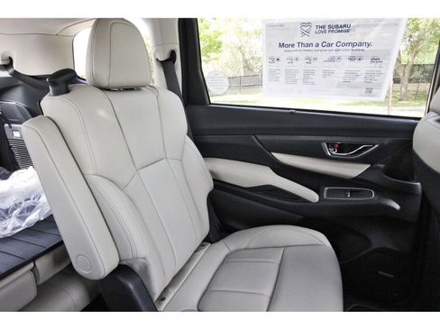 New 2026 Subaru Ascent Limited AWD/4WD image 10