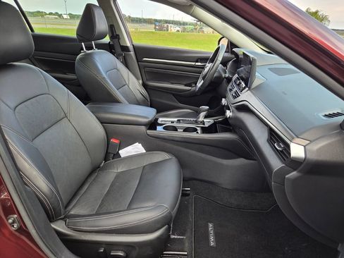 Used 2023 Nissan Altima 2.5 SL AWD/4WD image 18