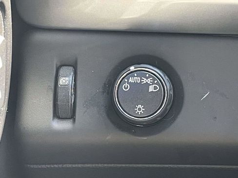 Used 2019 Chevrolet Tahoe LT image 26