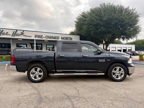 Used 2016 RAM 1500 Lone Star RWD image 2