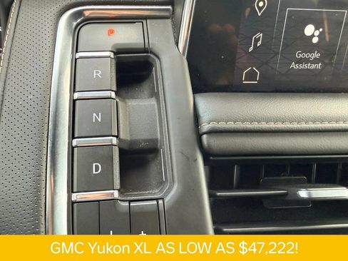 Used 2023 GMC Yukon XL SLT AWD/4WD image 12